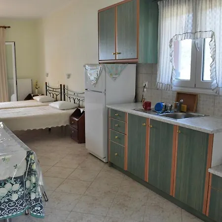 House Tolis - *